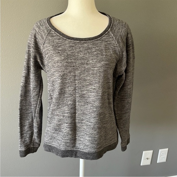 Everlane The Crew Sweatshirt Marled Gray - Picture 2 of 11